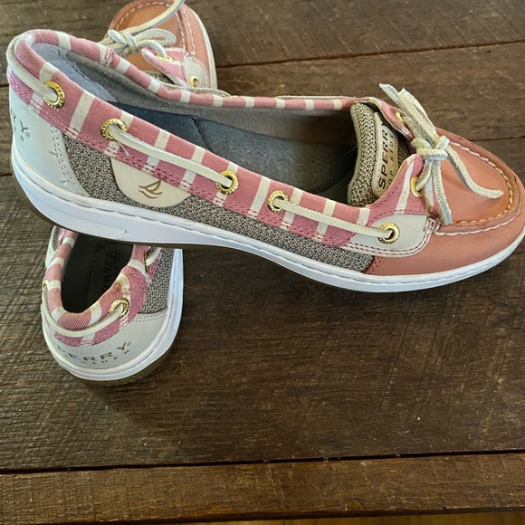 Sperry Women's Pink and Tan Loafers - Picture 6 of 7
